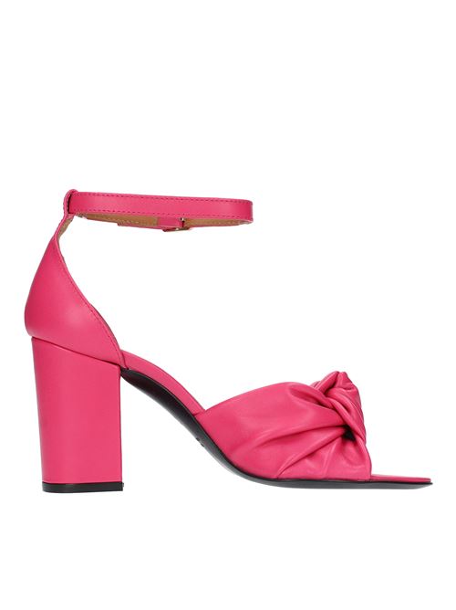 Sandals model 3315 in leather VIA ROMA 15 | 3315FUXIA